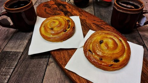 Raisin & Vanilla Danish